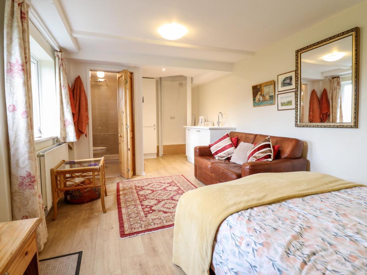 Вилла Westoe Hideaway Лланголлен Экстерьер фото